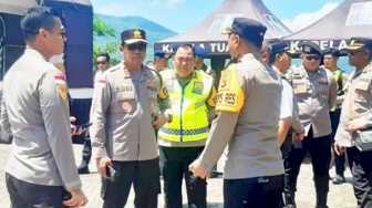 Ribuan Peziarah Banjiri Larantuka, Kapolda NTT Turun Langsung Kawal Semana Santa