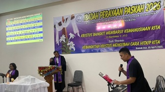 Jemaat Geraja POUK Tesalonika Teluknaga Tangerang Tetap Ibadah Jumat Agung di Rumah Doa