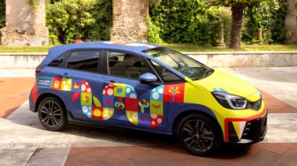 Honda Jazz 2026 Menjelma Jadi Karya Seni Berkat Sentuhan Kreatif Desainer Muda