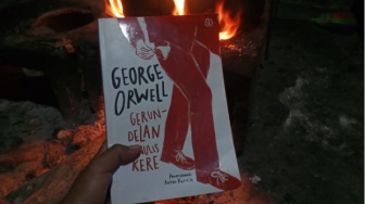 Gerundelan Penulis Kere: Kontradiksi Idealisme dan Hegemoni Kapitalisme