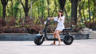 Terpopuler: 7 Sepeda Listrik Kuat Tanjakan, Segini Biaya Ganti Baterai Mobil Listrik