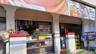 Jeritan Pemilik Warung Madura: Harga Plastik Naik Dua Kali Lipat, Modal Makin Terkuras