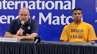 Bojan Hodak Puji Performa Teja Paku Alam, Lampaui Rekor Clean Sheet Andritany!