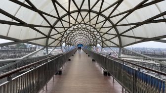 Ironi Lift JPO Ikonik di Jaksel: Dulu Dibanggakan, Kini Macet Tak Berfungsi