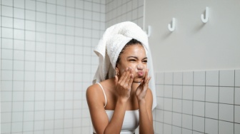 Dompet Siswa Senyum, Jerawat Kabur: 5 Sabun Muka Murah yang Hasilnya Mewah!