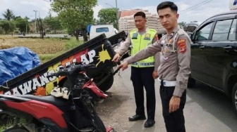 Maut di Tikungan Tajam: Kecelakaan Berdarah di Jalinbar Pringsewu Telan 2 Korban Jiwa