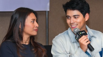 Maxime Bouttier dan Raihaanun Bintangi Series Tante Sonya: Kisah Cinta Beda Usia