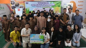 Program Berbagi Berkah Hadirkan Kebahagiaan untuk 250 Anak Panti di Bandung