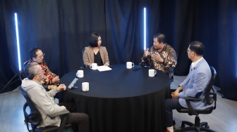 SUARA PUBLIK: Daftar SIM Card Pakai Wajah, Solusi Keamanan atau Beban Baru?