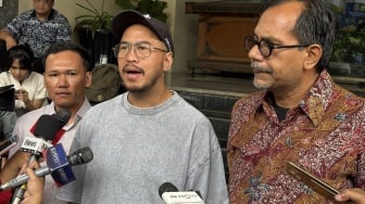Kasus Mens Rea: Pandji Pragiwaksono Temui Pelapor di Polda Metro Jaya, Ini Hasil Pertemuannya