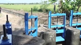 Perkuat Jaringan Irigasi, Gubernur Sulsel Groundbreaking Program MYP Irigasi Soppeng-Bone-Wajo