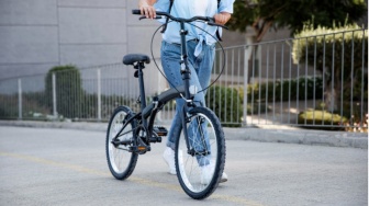 7 Pilihan Sepeda Listrik Lipat Fast Charging yang Bisa Masuk KRL, Praktis dan Awet
