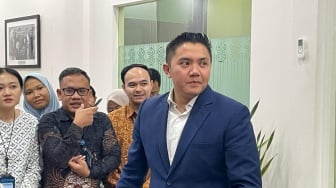 Kantor Kementerian PU Digeledah Kejati, Seskab Teddy: Silakan, Pemerintah Terbuka untuk Proses Hukum