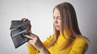 Buat Kaum dengan Upah Pas-pasan, Nabung dan Investasi Adalah Kemewahan