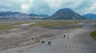 Revitalisasi Jalur Kaldera Tengger, Kurangi Kepadatan Wisata di Bromo