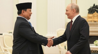 Momen Pertemuan Prabowo dan Putin di Istana Kremlin