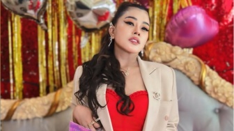 Shindy Samuel Bongkar Perlakuan Rendy Selama Nikah, Pernah Diludahi hingga Nafkah Rp20 Ribu Sehari