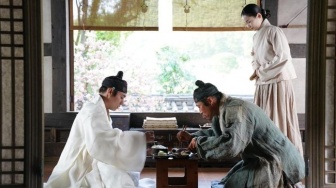 5 Film Baru di Bulan April, Ada The King's Warden dan Project Hail Mary