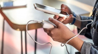 Tips Memilih Power Bank yang Aman Dibawa Naik Pesawat, Ini 5 Rekomendasi Terbaik