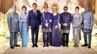 Menteri Ekonomi Kreatif Ikut Kena Imbas Gara-Gara Pernikahan Teuku Rassya