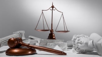 Apa Beda Whistleblower dan Justice Collaborator di Kasus Pelecehan FH UI?