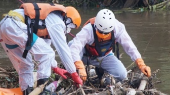 Misteri Kerangka Manusia Nyangkut di Sampah Citarum, Ciri Kawat Jadi Kunci