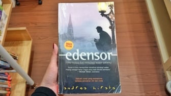 Kisah Ikal dalam Edensor: Dari Lorong Sorbonne hingga ke Padang Sahara