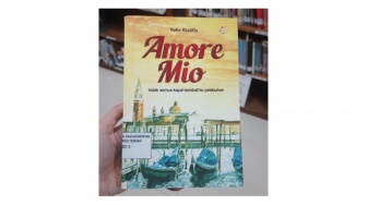 Amore Mio: Tentang Venesia, Luka yang Belum Sembuh, dan Cinta yang Datang Terlalu Pagi