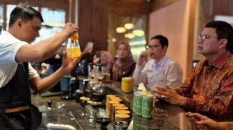 Tak Lagi Identik dengan Jamu Gendong, Begini Wajah Baru Jamu Indonesia di Tangan Generasi Muda