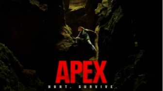 Sinopsis Apex, Charlize Theron Diburu Psikopat Kejam di Tengah Alam Liar