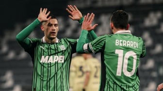 Statistik Jay Idzes Bikin Kagum, Bawa Sassuolo Hajar Como 1907