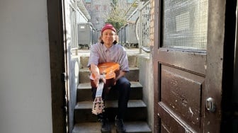 Jauh dari Riau ke Copenhagen: Kisah Rully Irawan Menemukan Makna 'Rumah' Lewat Musik