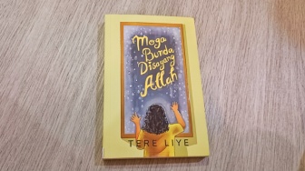 Mengajar dengan Ketulusan, Teladan di Buku Moga Bunda Disayang Allah