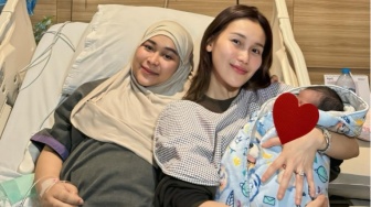 Ayu Ting Ting Sambut Keponakan Baru, Assyifa Nuraini Melahirkan Bayi Laki-Laki