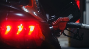 Harga BBM Non Subsidi Naik, Ini 7 Tips Berkendara agar Lebih Hemat dan Irit