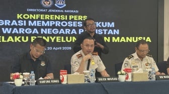 Gunakan Jalur Tikus di Maluku, 3 WN Pakistan Penyelundup Manusia Diciduk Imigrasi