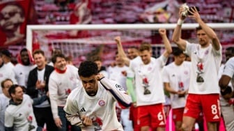 Bayern Munich Sabet Gelar ke-35, Fans Kirim Pesan Tegas: Kami Mau Treble!