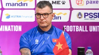 Tak Menyangka, Pelatih Vietnam Kaget Timnas Indonesia U-17 Main Bertahan