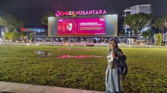 Cerita dari Alun-Alun Jember: Menemukan Ruang Ternyaman di Tengah Hujan