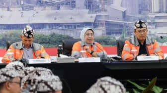 Kartini di Industri Berat: Reni Wulandari, Srikandi Pertama yang Pimpin Operasi SIG
