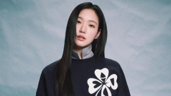Gaya Preepy ke Formal Look, Sontek 4 Ide Daily OOTD ala Kim Go Eun Ini!