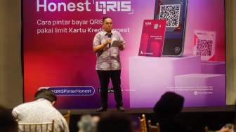 Director of Operations Honest, Panji Puntadewa saat peluncuran fitur pembayaran QRIS Merchant Presented Mode (MPM) di Jakarta, Selasa (21/4/2026). [Suara.com/Alfian Winanto]
