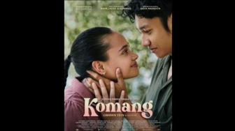 Ulasan Film Komang: Hadirkan Pesan Haru tentang Pengertian dan Doa