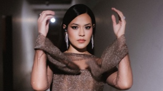 Impian Jadi Nyata, Raisa Gandeng Anggun di Konser Love & Let Go