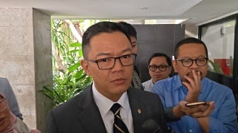 Jarang Hadir Rapat di Komisi I DPR, Ini Alasan Menlu Sugiono