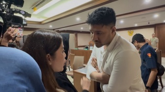 Ammar Zoni Divonis Tujuh Tahun Penjara, Pacar Semprot Pengacara: Kerjanya Gak Bener
