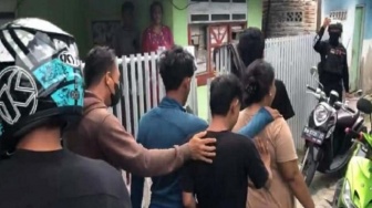 Polisi Diserang Warga Saat Penggerebekan Narkoba di Palu