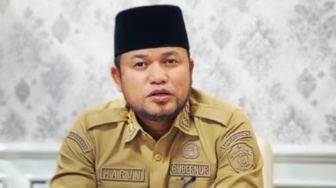 Tak Temui Massa saat Demo, Gubernur Rudy Mas'ud Malah Puji Unjuk Rasa lewat Video