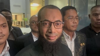 Terseret Kasus Korupsi Haji Gus Yaqut, Khalid Basalamah Ngaku Jadi Korban: Kami Sudah Bayar Hotel