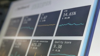 Wall Street Pecahkan Rekor Baru Setelah Trump Perpanjang Gencatan Senjata